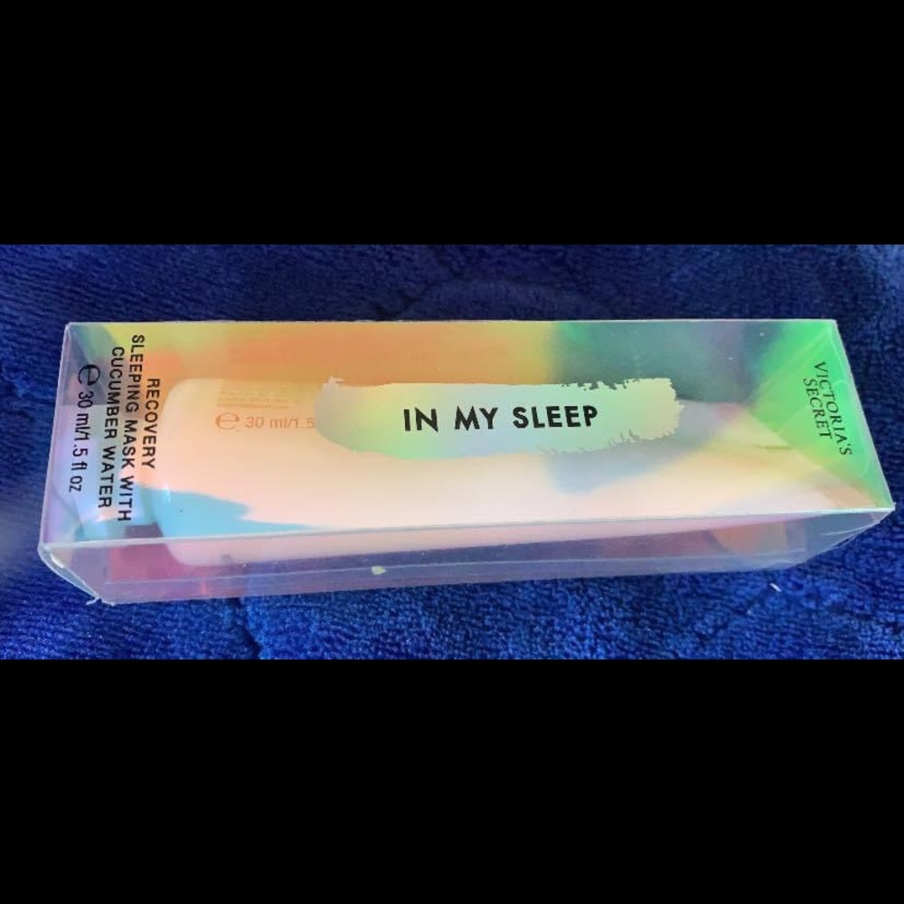 Victoria's Secret: In My Sleep Recovery Mask